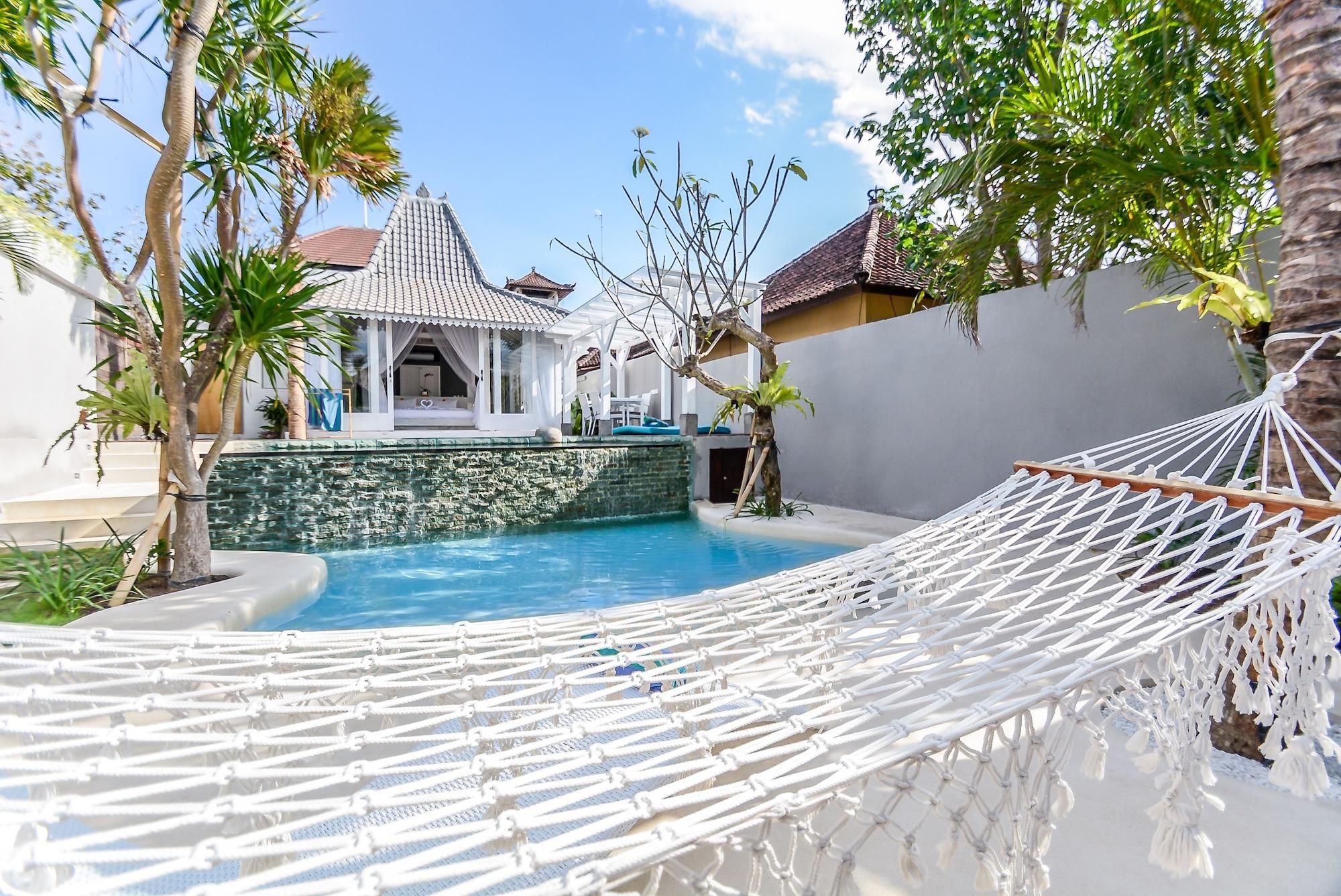 Mahi Mahi Villa & Suites 울루와뚜 외부 사진