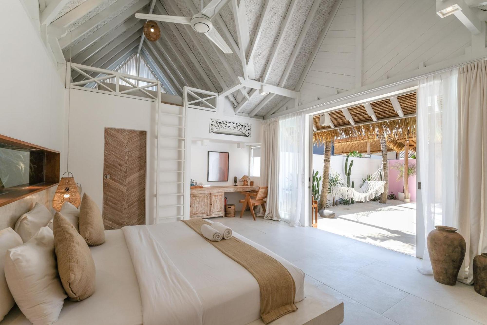 Mahi Mahi Villa & Suites 울루와뚜 외부 사진