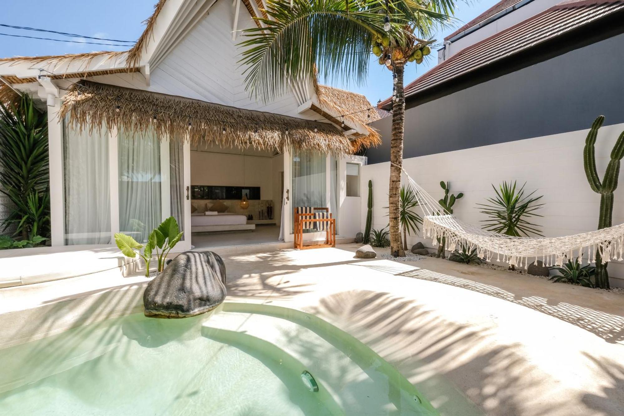 Mahi Mahi Villa & Suites 울루와뚜 외부 사진